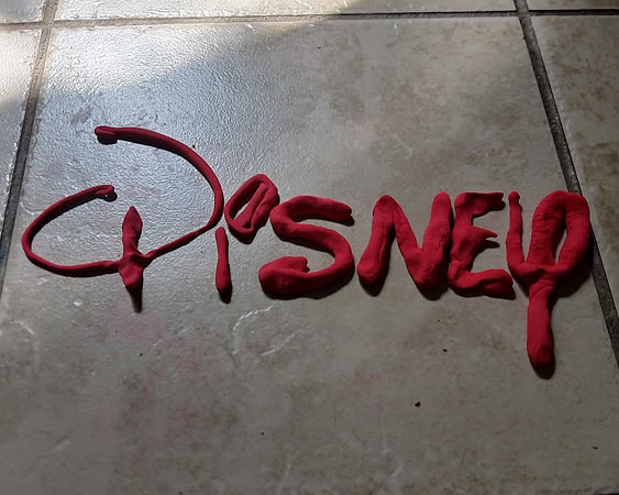 Macklen D., "Macklen's Play-Doh Showcase 3"
